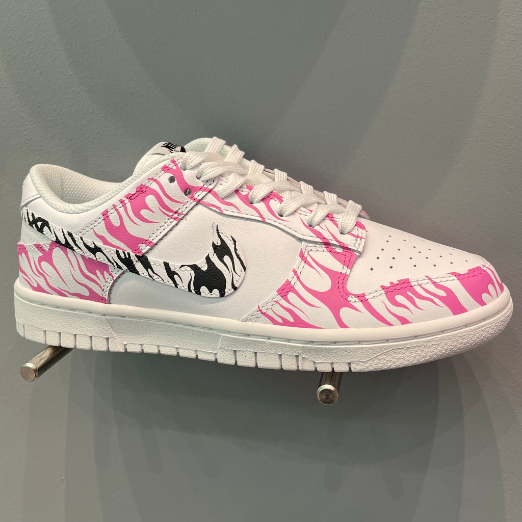 PINK LATYA DUNK UK 5.5 image 1