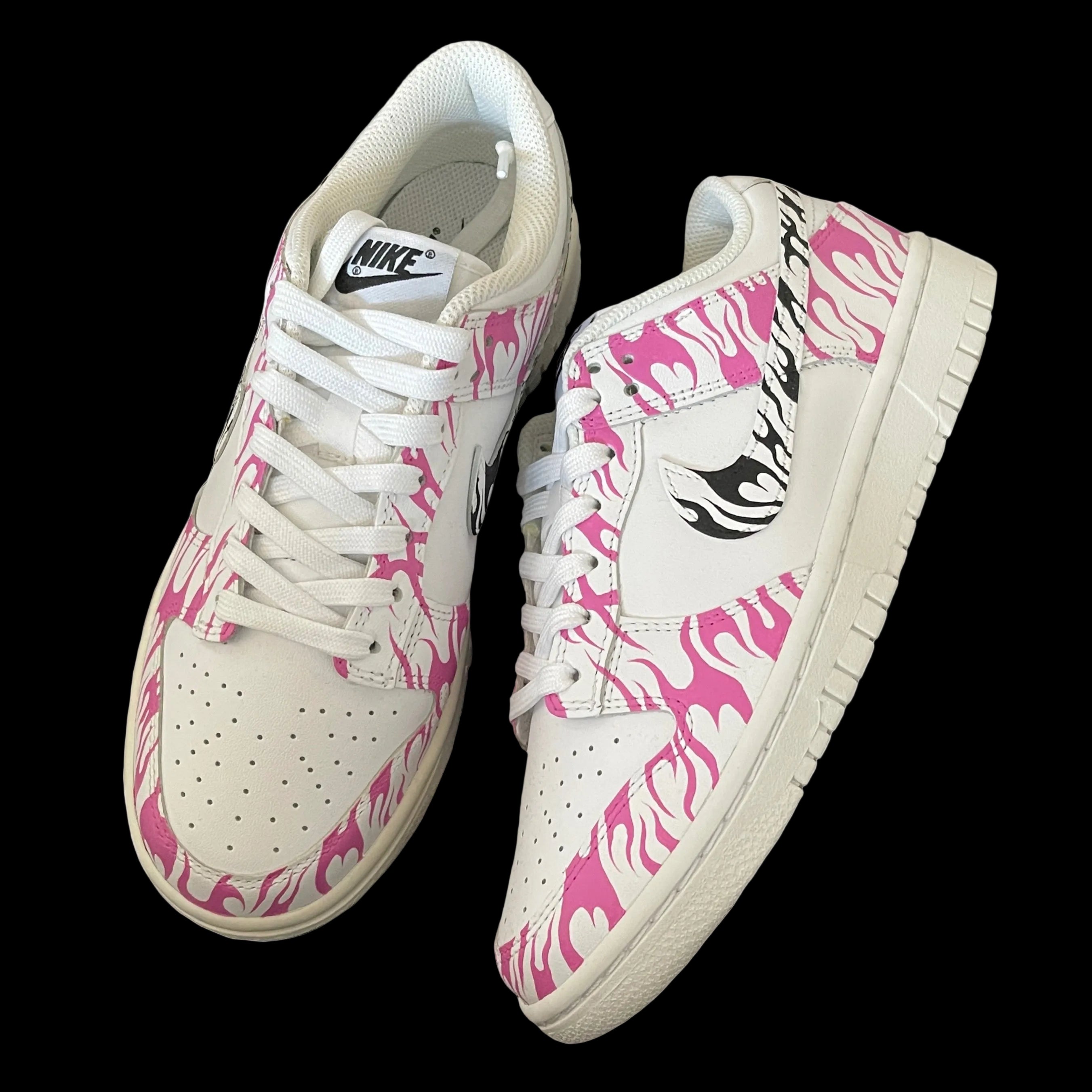 PINK LATYA DUNK UK 5.5 image 0